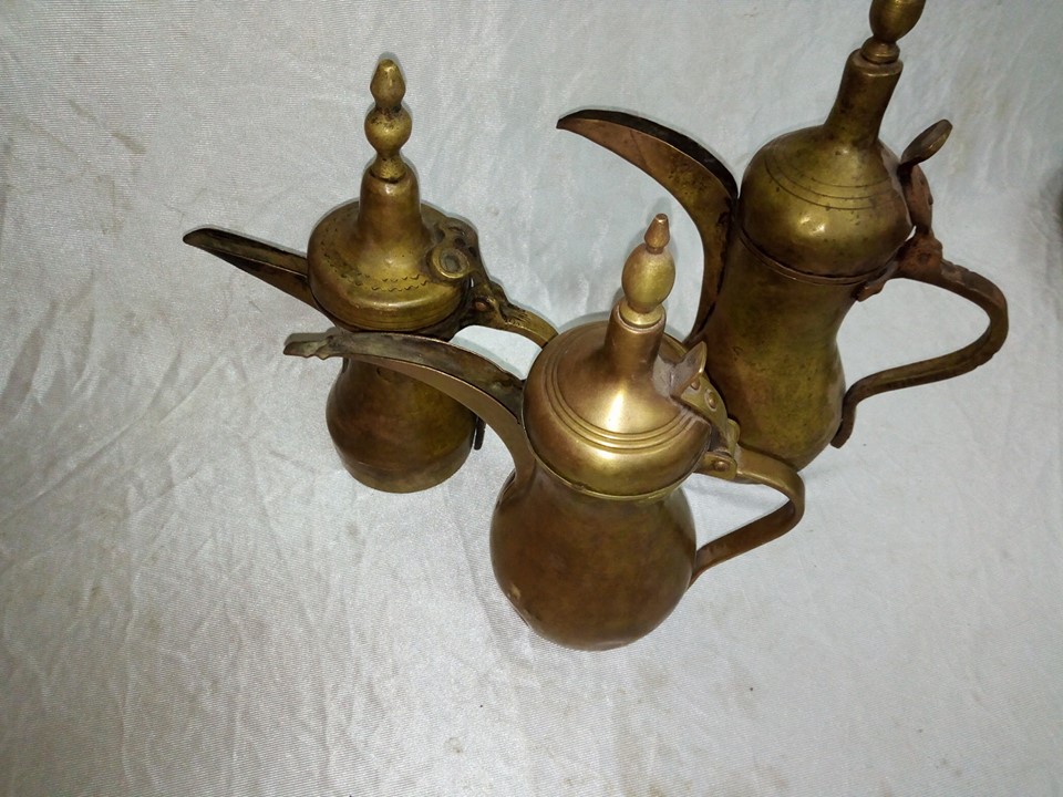 Dallah Nahas (3 Copper Pots)