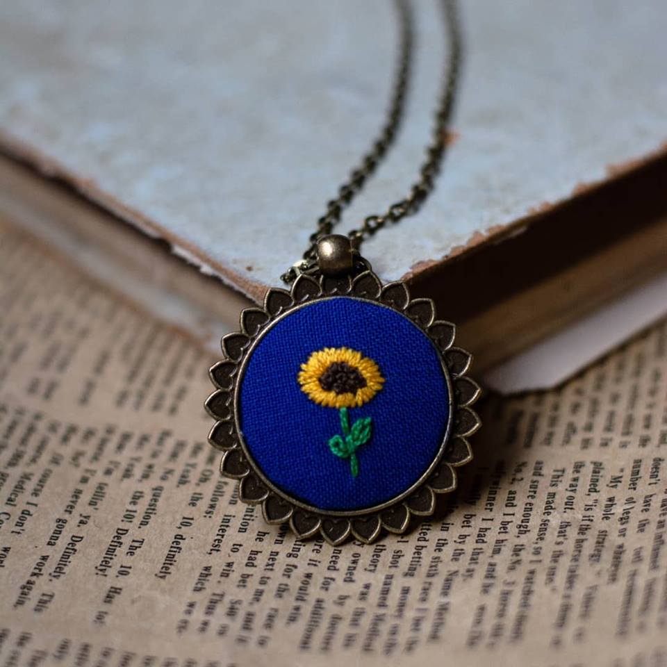 Necklace (Embroidery)