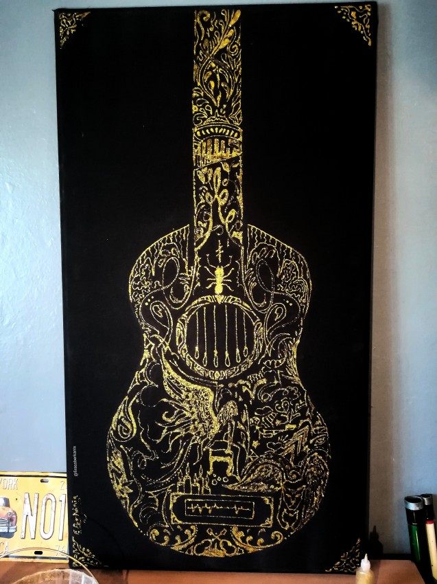 Guitar (Decorative Art)