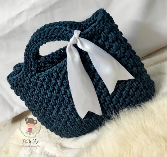Crochet Bag From Macrame Thread