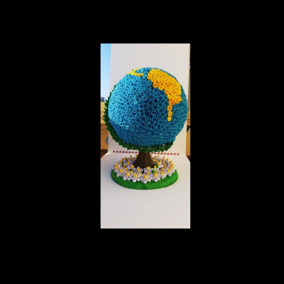 The Planet Earth (Quilling Art)