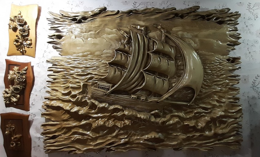 Ship Sculpture  (Carving On Wood)