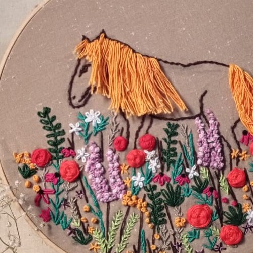 Horse's Beauty (Hand Embroidered Hoop)