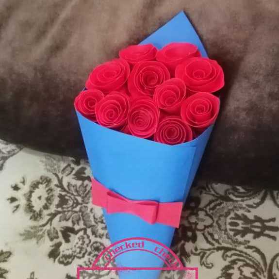 Red Roses (Quilling Paper Art)