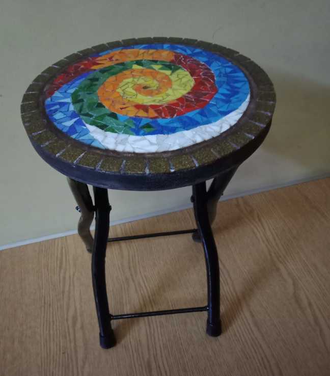 Flipping Chair/ Table (Mosaic Art)